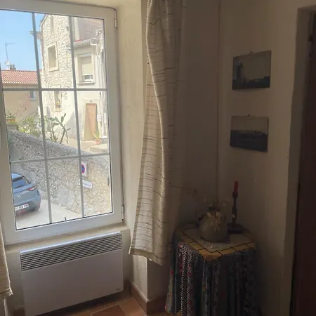 펜션 Maison Typique De Village Théziers