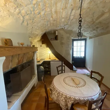 Nyaraló Maison Typique De Village