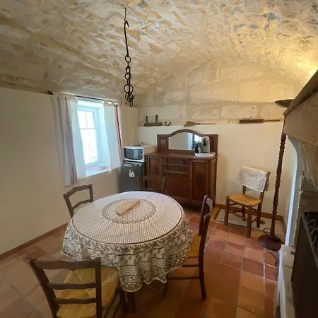 Nyaraló Maison Typique De Village Théziers