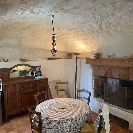 펜션 Maison Typique De Village Théziers